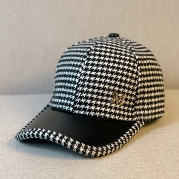 Houndstooth Fleece Baseball Caps - Picture 3 of 4